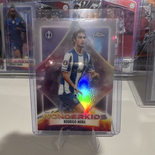 Inserto topps chrome rodrigo - inserto,